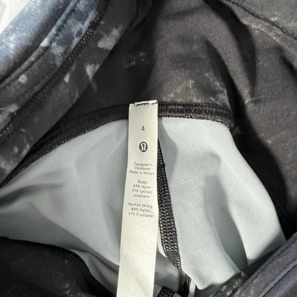 Lululemon Swift Speed 21 inch Aqualia Black Multi - Picture 7 of 7